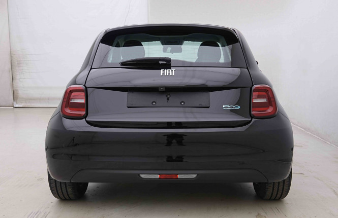 FIAT_FIAT_500E_2655041_30.jpg FIAT_FIAT_500E_2655041_30.jpg