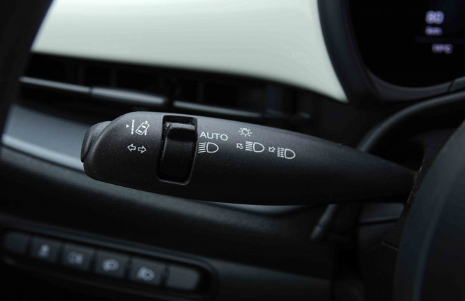 FIAT_FIAT_500E_2655513_16.jpg FIAT_FIAT_500E_2655513_16.jpg
