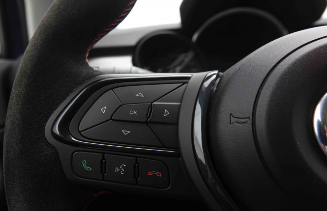 FIAT_FIAT_500X_2549795_18.jpg