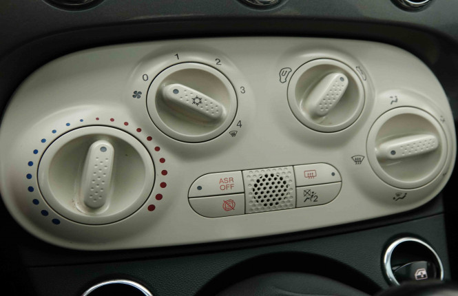 FIAT_FIAT_500_2653545_12.jpg FIAT_FIAT_500_2653545_12.jpg