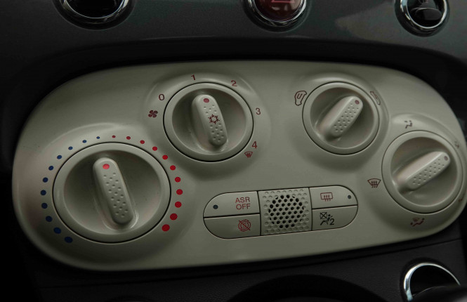 FIAT_FIAT_500_2653547_12.jpg FIAT_FIAT_500_2653547_12.jpg