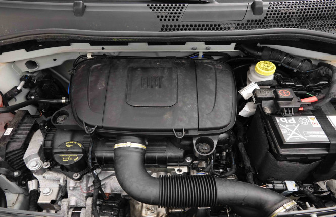 FIAT_FIAT_500_2653727_19.jpg