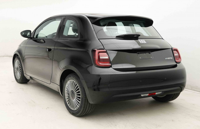 FIAT_FIAT_500_2654346_25.jpg FIAT_FIAT_500_2654346_25.jpg