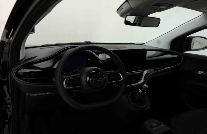 FIAT_FIAT_500_2654346_7.jpg FIAT_FIAT_500_2654346_7.jpg