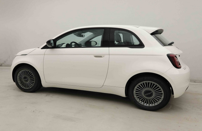 FIAT_FIAT_500_2654350_25.jpg FIAT_FIAT_500_2654350_25.jpg