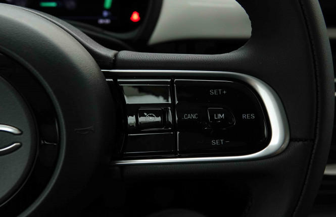 FIAT_FIAT_500_2654351_17.jpg FIAT_FIAT_500_2654351_17.jpg