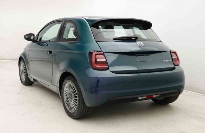 FIAT_FIAT_500_2654352_27.jpg FIAT_FIAT_500_2654352_27.jpg