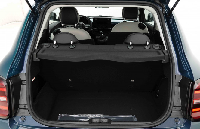 FIAT_FIAT_500_2654352_5.jpg FIAT_FIAT_500_2654352_5.jpg