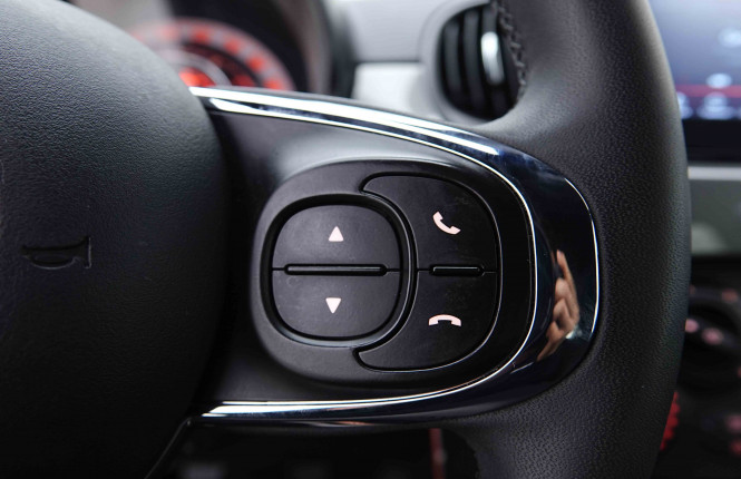 FIAT_FIAT_500_2655058_15.jpg FIAT_FIAT_500_2655058_15.jpg