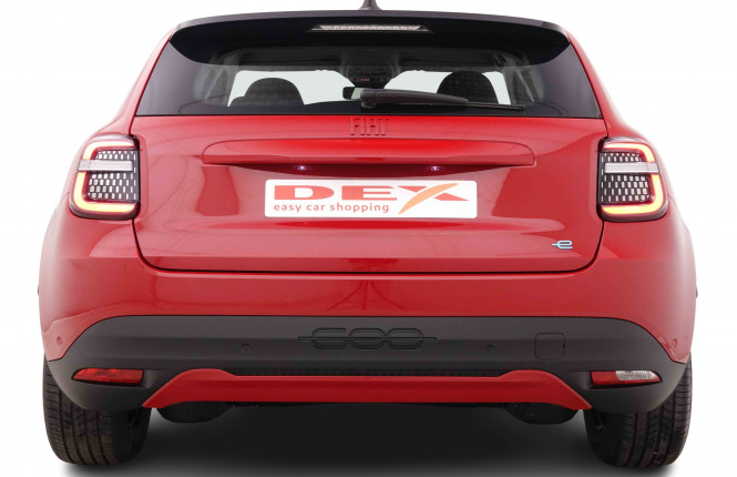 FIAT_FIAT_600_2547765_32.jpg