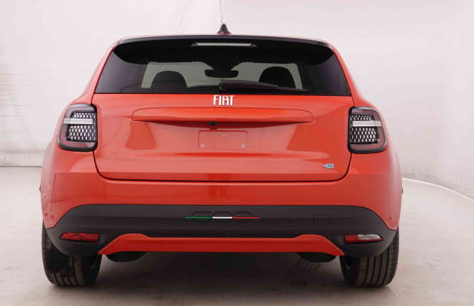 FIAT_FIAT_600_2652573_30.jpg FIAT_FIAT_600_2652573_30.jpg