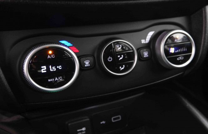 FIAT_FIAT_TIPO_2551174_12.jpg FIAT_FIAT_TIPO_2551174_12.jpg