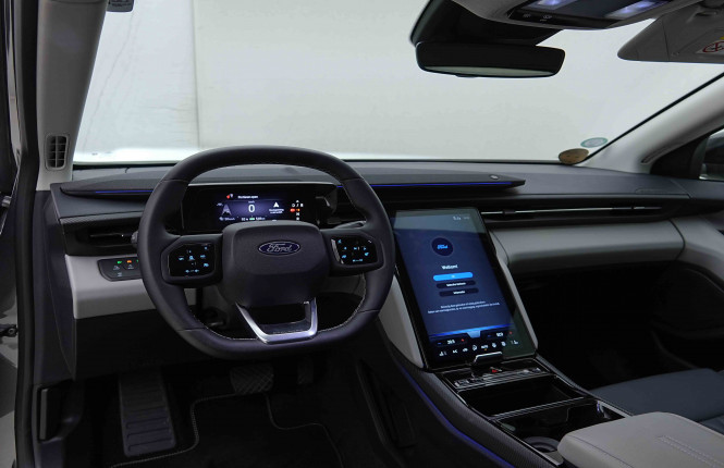 FORD_FORD_EXPLORER_2655598_8.jpg FORD_FORD_EXPLORER_2655598_8.jpg