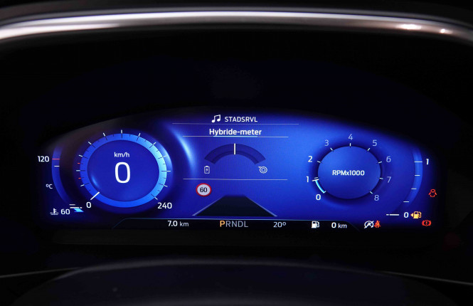 FORD_FORD_FOCUS_2444380_15.jpg
