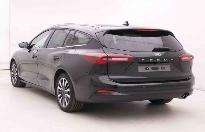 FORD_FORD_FOCUS_2444380_27.jpg