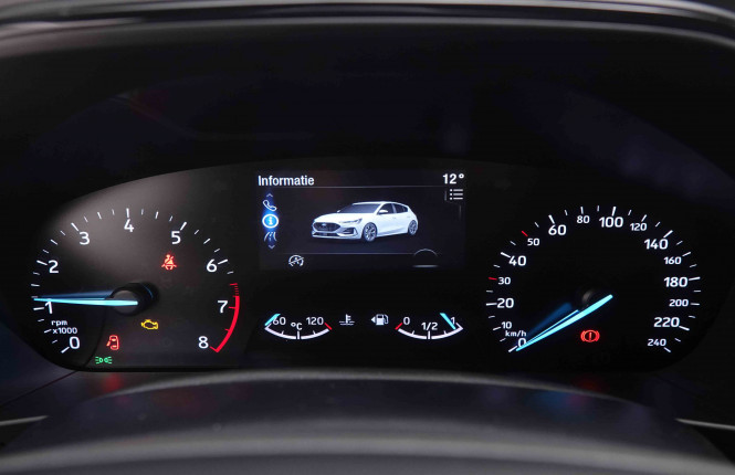 FORD_FORD_FOCUS_2551153_16.jpg FORD_FORD_FOCUS_2551153_16.jpg