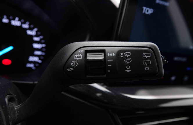 FORD_FORD_FOCUS_2551154_17.jpg FORD_FORD_FOCUS_2551154_17.jpg