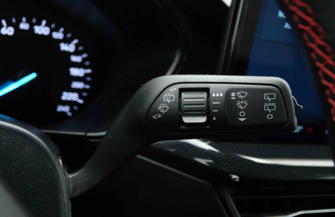 FORD_FORD_FOCUS_2652998_15.jpg FORD_FORD_FOCUS_2652998_15.jpg