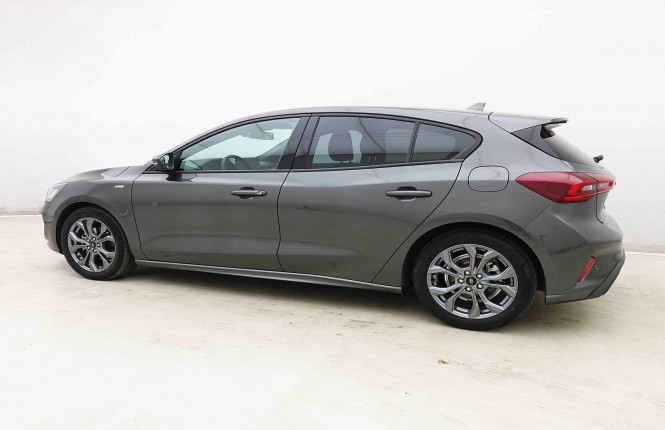 FORD_FORD_FOCUS_2654319_26.jpg