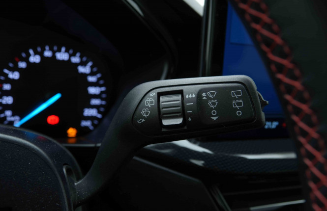 FORD_FORD_FOCUS_2654355_16.jpg FORD_FORD_FOCUS_2654355_16.jpg