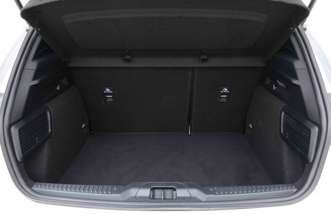 FORD_FORD_FOCUS_2654355_5.jpg FORD_FORD_FOCUS_2654355_5.jpg