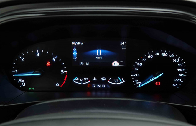 FORD_FORD_FOCUS_2654357_13.jpg FORD_FORD_FOCUS_2654357_13.jpg
