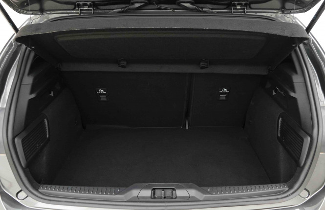 FORD_FORD_FOCUS_2654357_5.jpg FORD_FORD_FOCUS_2654357_5.jpg