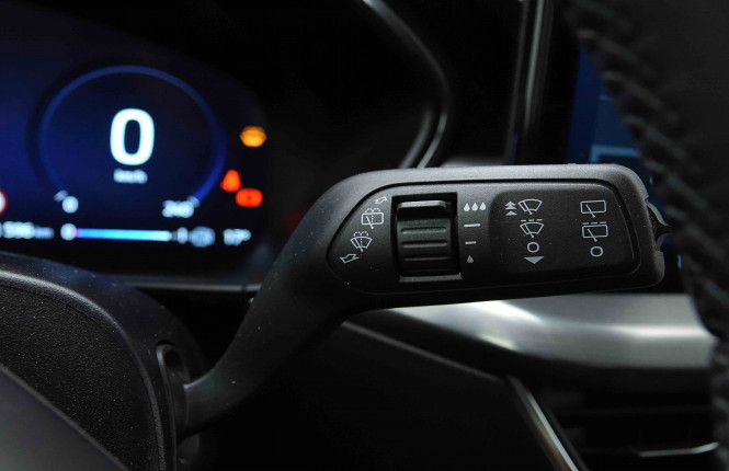 FORD_FORD_FOCUS_2654764_14.jpg FORD_FORD_FOCUS_2654764_14.jpg