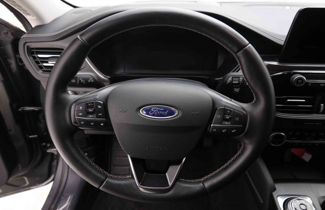 FORD_FORD_KUGA_2551263_8.jpg FORD_FORD_KUGA_2551263_8.jpg