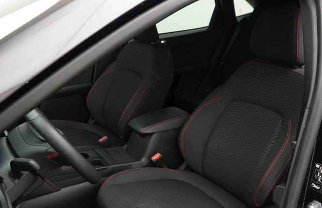 FORD_FORD_KUGA_2654385_6.jpg FORD_FORD_KUGA_2654385_6.jpg