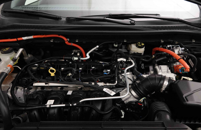 FORD_FORD_KUGA_2654386_21.jpg FORD_FORD_KUGA_2654386_21.jpg