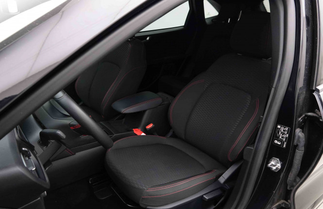 FORD_FORD_KUGA_2654386_6.jpg FORD_FORD_KUGA_2654386_6.jpg