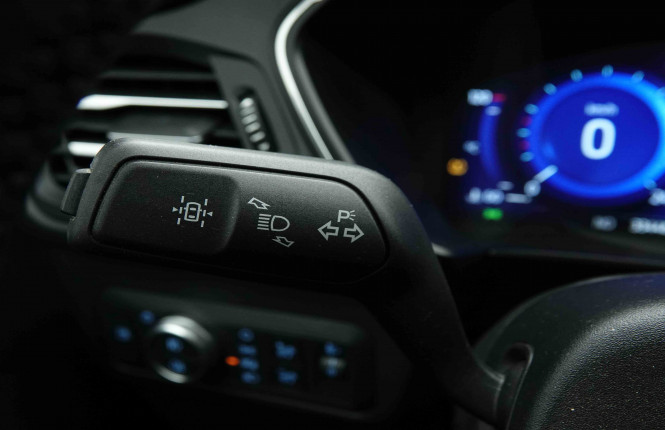 FORD_FORD_KUGA_2654873_64.jpg FORD_FORD_KUGA_2654873_64.jpg