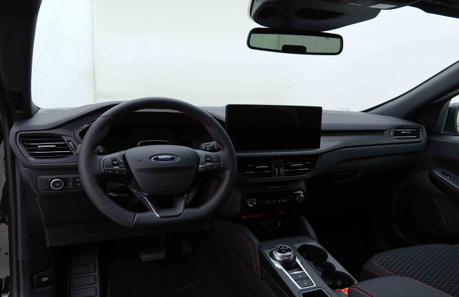 FORD_FORD_KUGA_2655336_7.jpg FORD_FORD_KUGA_2655336_7.jpg