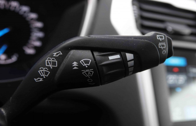 FORD_FORD_MONDEO_2547556_19.jpg