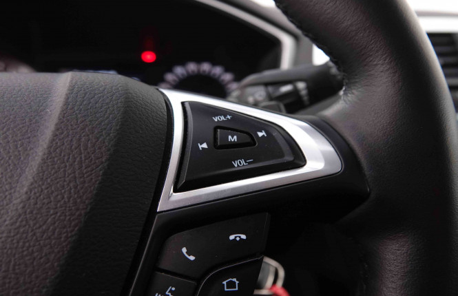 FORD_FORD_MONDEO_2547556_21.jpg