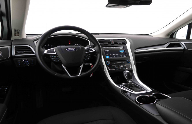 FORD_FORD_MONDEO_2547556_8.jpg