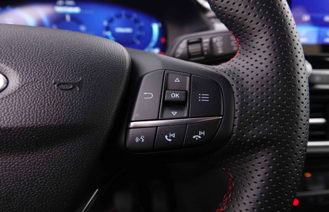 FORD_FORD_PUMA_2546986_19.jpg