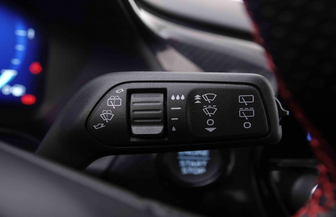 FORD_FORD_PUMA_2546988_17.jpg