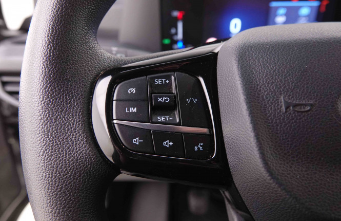 FORD_FORD_TRANSITCUS_2548289_18.jpg