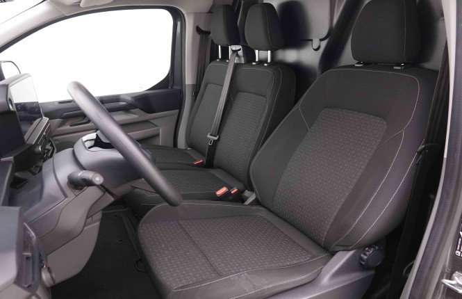 FORD_FORD_TRANSITCUS_2548289_7.jpg