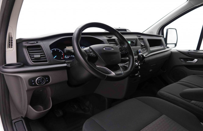 FORD_FORD_TRANSITCUS_2549880_7.jpg