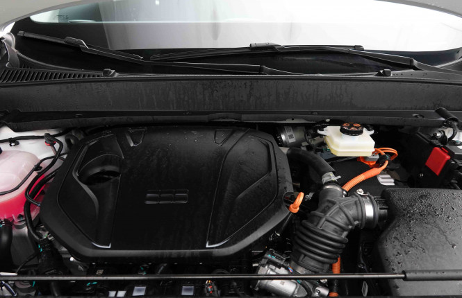 GEELY_GEELY_STARRAYEMI_2654133_22.jpg GEELY_GEELY_STARRAYEMI_2654133_22.jpg