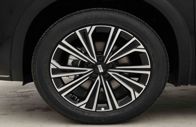 GEELY_GEELY_STARRAYEMI_2654679_23.jpg GEELY_GEELY_STARRAYEMI_2654679_23.jpg
