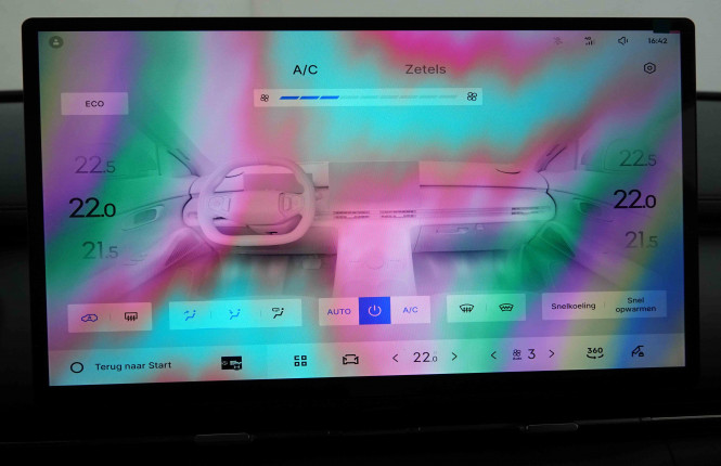 GEELY_GEELY_STARRAYEMI_2654692_38.jpg GEELY_GEELY_STARRAYEMI_2654692_38.jpg