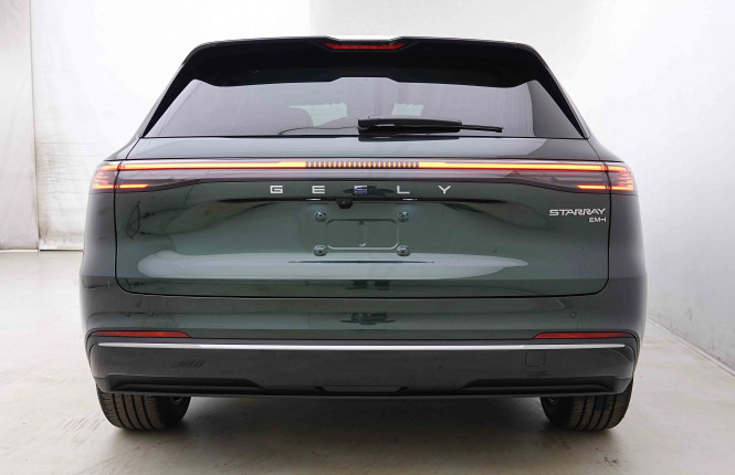 GEELY_GEELY_STARRAYEMI_2655421_26.jpg GEELY_GEELY_STARRAYEMI_2655421_26.jpg