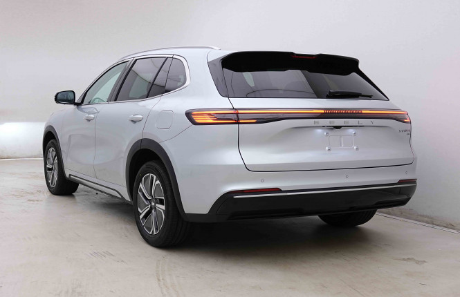 GEELY_GEELY_STARRAYEMI_2655423_26.jpg GEELY_GEELY_STARRAYEMI_2655423_26.jpg
