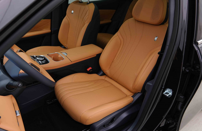 GEELY_GEELY_STARRAYEMI_2655427_7.jpg GEELY_GEELY_STARRAYEMI_2655427_7.jpg