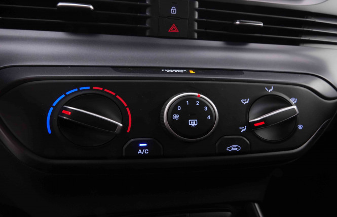 HYUNDAI_HYUNDAI_I20_2446321_14.jpg