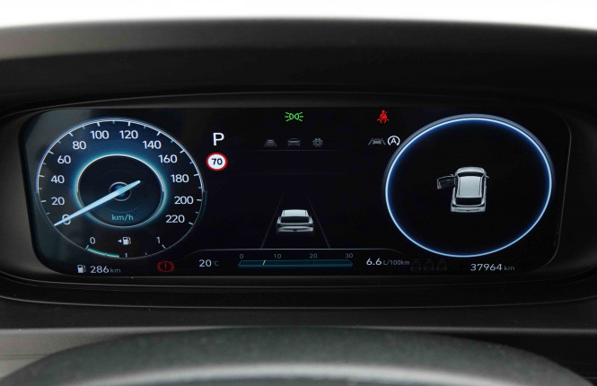 HYUNDAI_HYUNDAI_I20_2653996_13.jpg